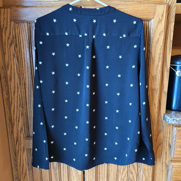J Crew size Large v neck blouse, black white stars size L, EUC - Picture 8 of 9